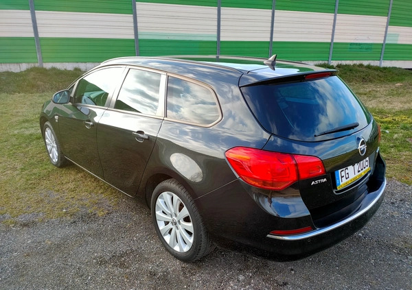 Opel Astra cena 27900 przebieg: 146200, rok produkcji 2012 z Płońsk małe 301